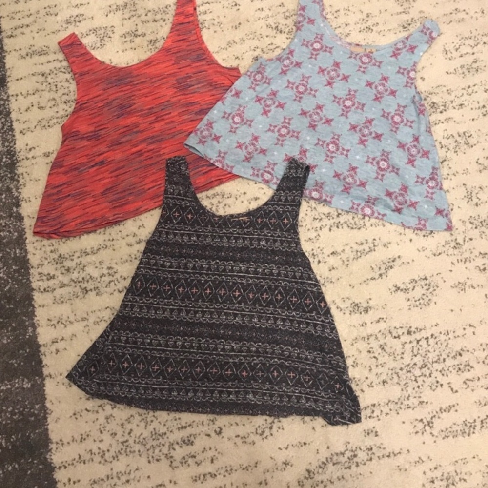 3  girls size 12 Mudd crop tops